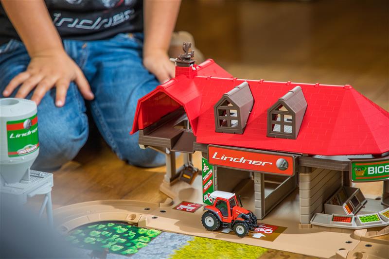 Lintrac-Farm-Set. groß